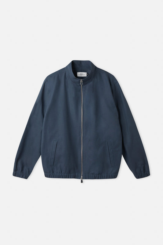 About Companions Juri Jacke