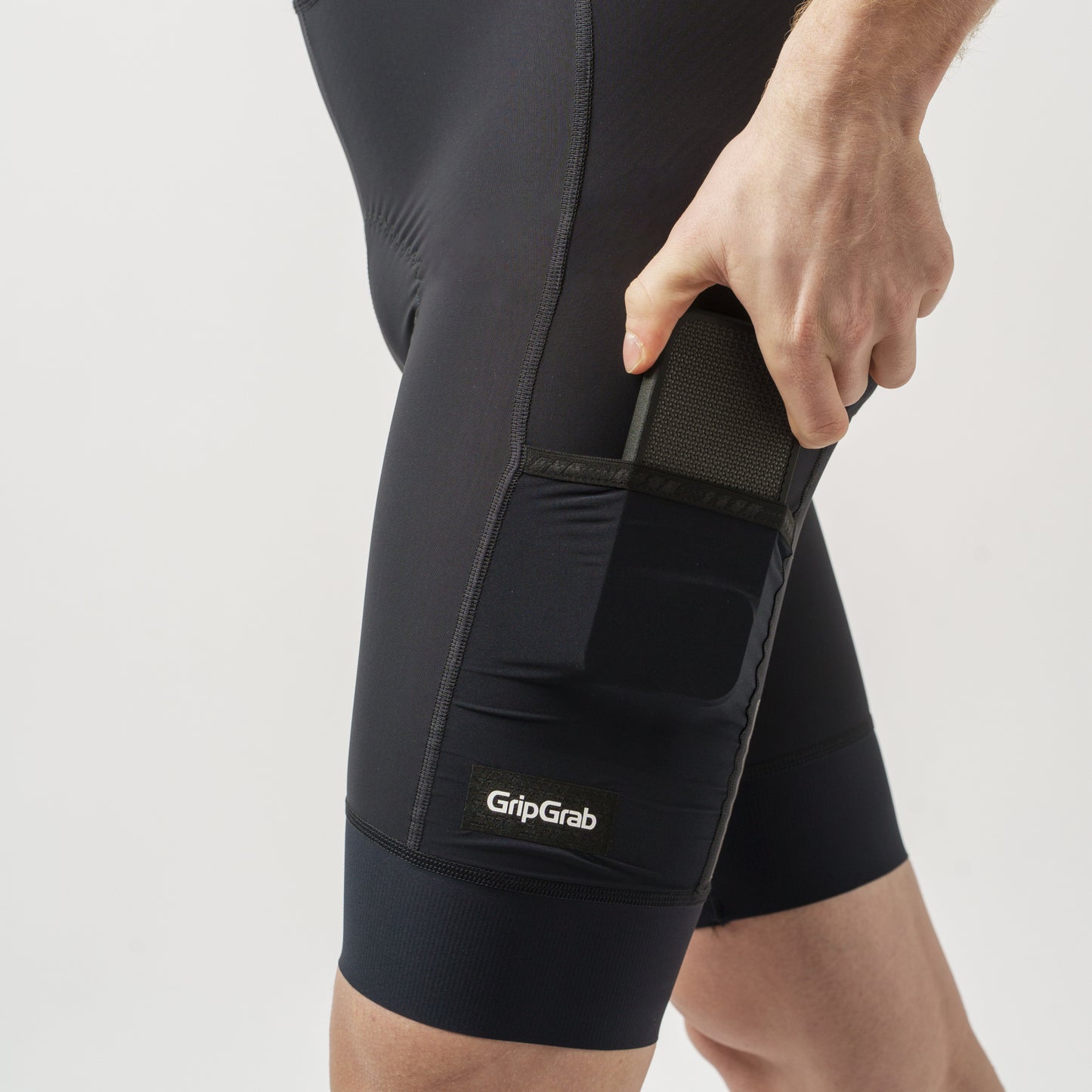 GRIPGRAB EXPLR Cargo Bib Shorts Trägerhose