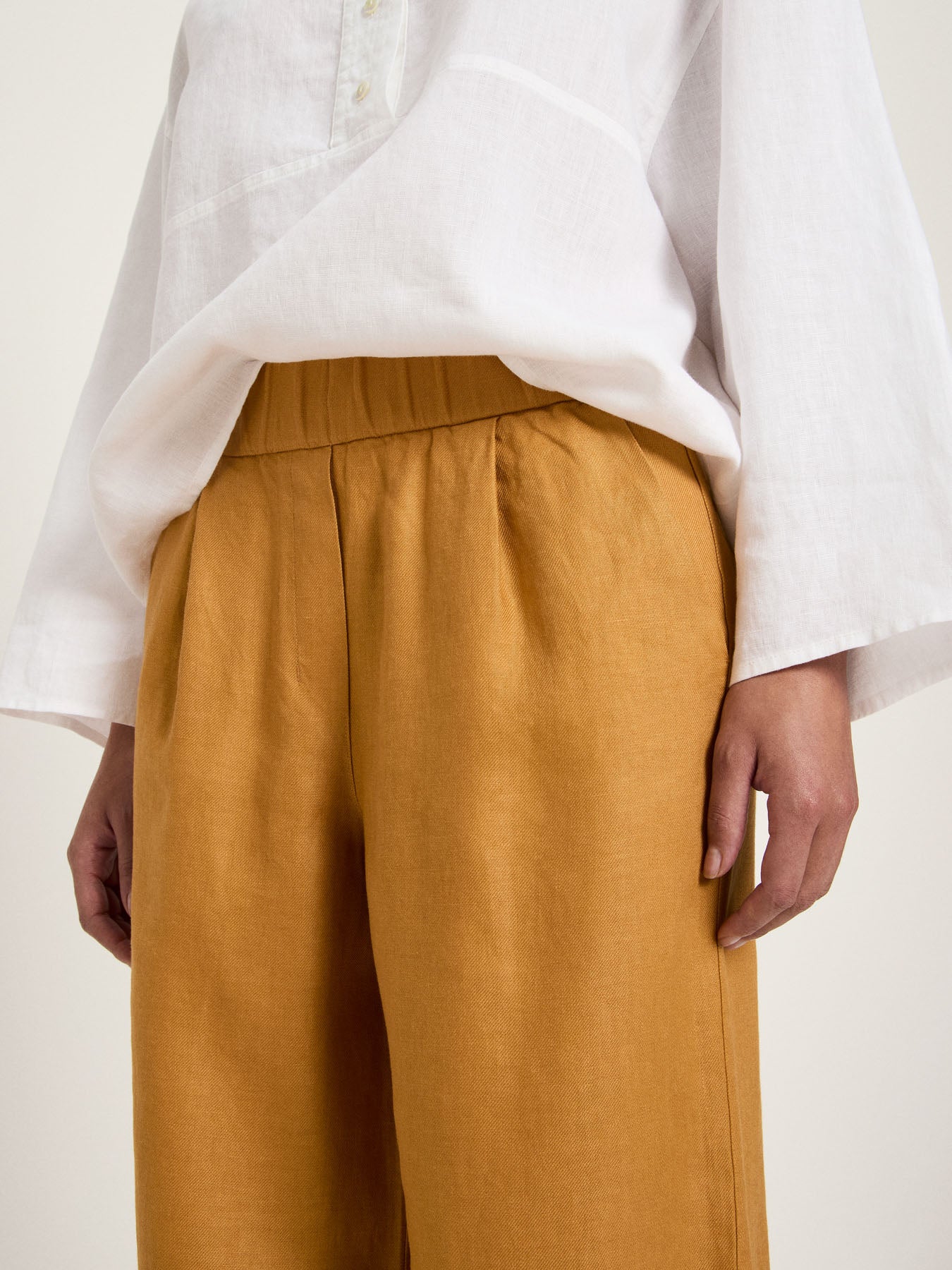 Lanius Hose GOTS mit weitem Bein