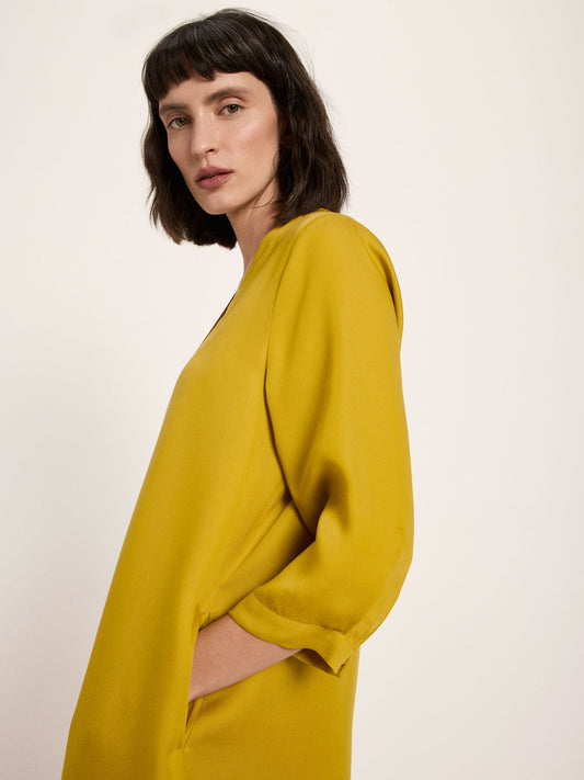 Lanius Kleid mit V-Ausschnitt