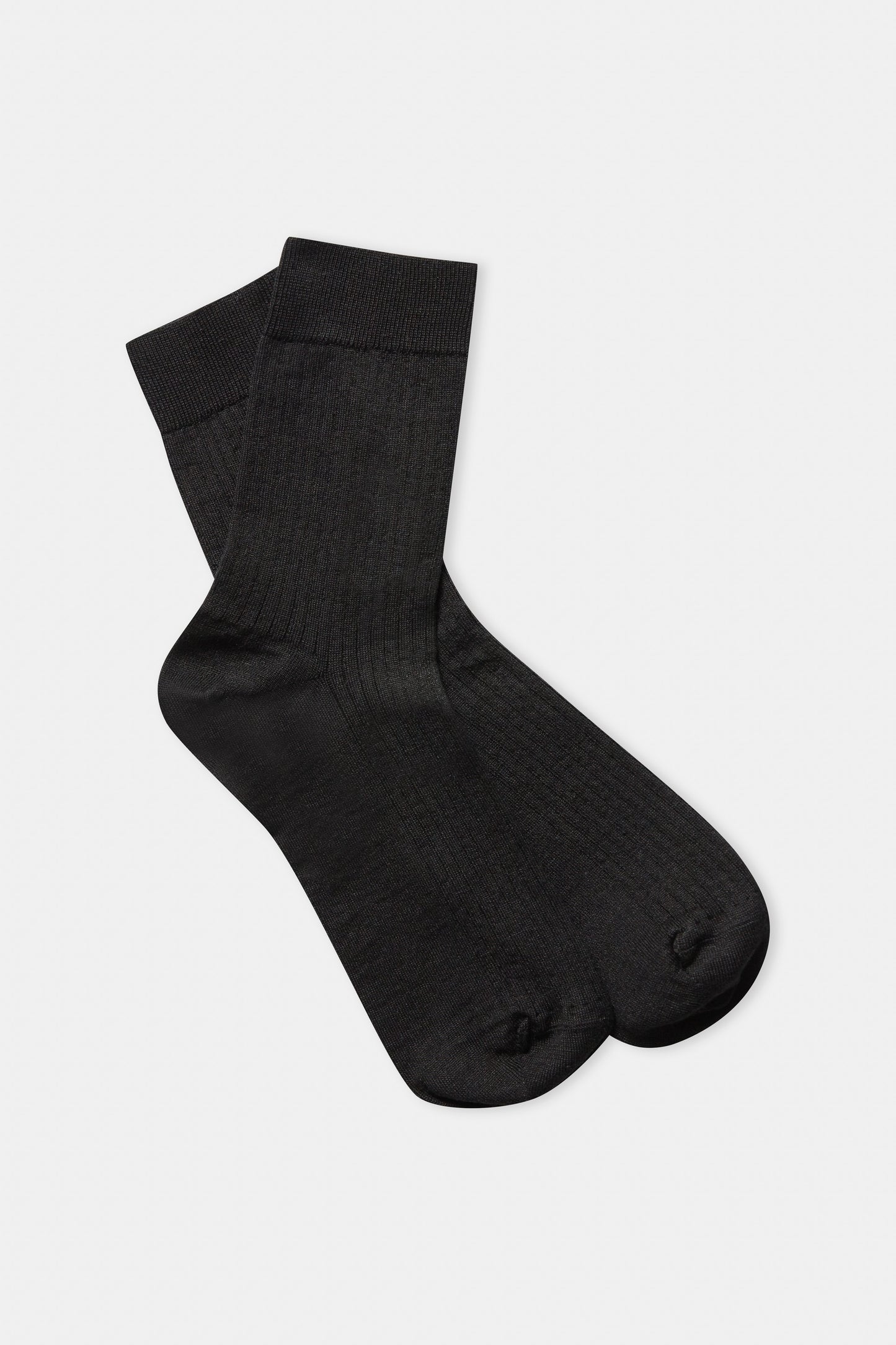 About Companions Linen socks
