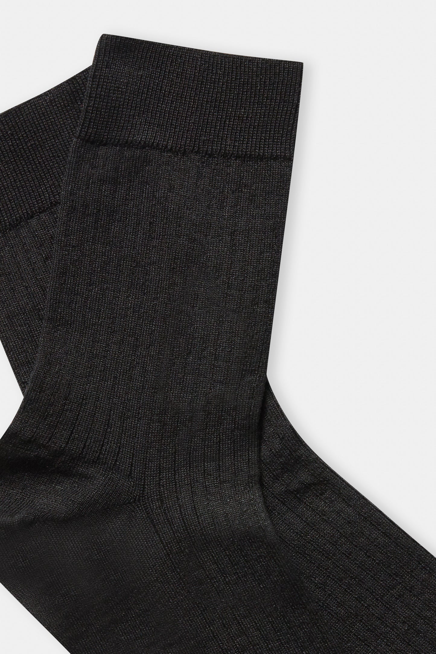 About Companions Linen socks