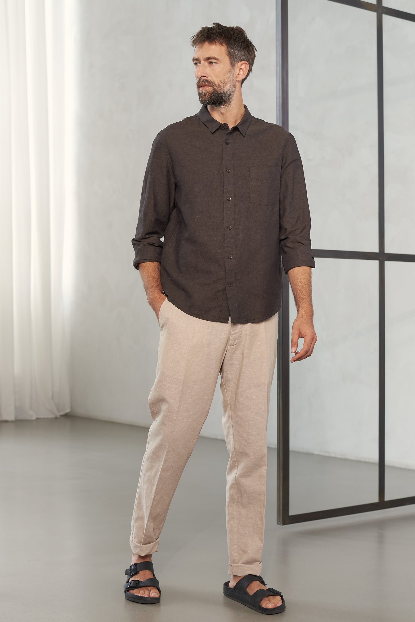 About Companions Simon Leinenhemd